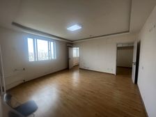 海淀中关村科技会展中心207平每月2.2万元4号线人大站C口