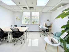 体育中心可短租丶南向靠窗办公室出租丨精致带家私,可注册解锁