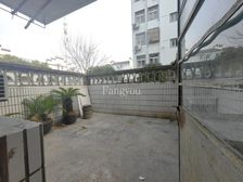 西湖新村 56平米两房 带院子!