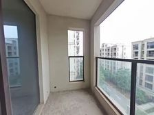 青花九龙(九龙商住小区) 南北通透,采光好 视野好,诚心出售