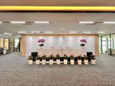 江北嘴 11隔间 80工位 电梯口 正看江 拎包入住