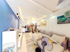 复式楼买一层送一层·凡悦公馆 45万