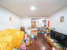 滨浦新苑,中层大两房,近联航路地铁站,满五年