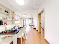 【精装小洋房】好位置,南北通透,精装全配,生活便利