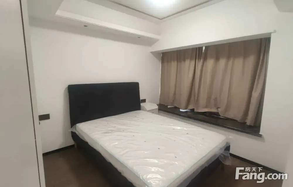 万科城市之光 3 房 82 方