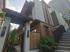 万科精装别墅 紧邻星光夜市 南北通透 赠送超大花园 可做民宿