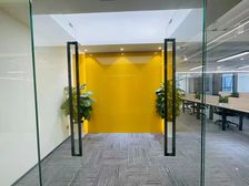 天河区狮子园313方写字楼出租 4个间隔 25人工区 带家具