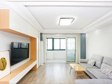 前滩商品房 南北通透 8号线500米 南北通透 精装修带车位