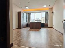 【金贸大厦直租】66平开间平美瞳美甲美容舞蹈培训瑜伽商务