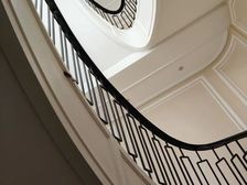 清水苑双拼别墅,装修花了500万,没有住过人,临水系,急售