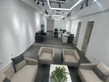 望京东锐创国际100平 1间房间20工位 正对电梯 看房随时