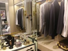 芙蓉区浏阳河畔地铁口准现房107m 朝南 约134万