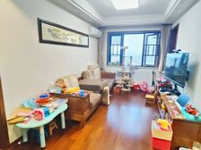 玉栊苑雅园 高楼层精装修3房 带车位急售 师大-旁