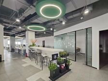 酒仙桥成交价! 整层精装修 出门地铁站 户型方正好停车高层高