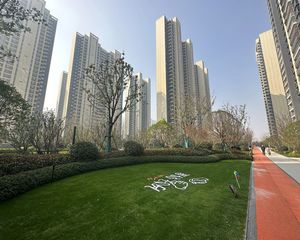 万象城精装通透三房 楼下商业万象城 摩天轮一路之隔!捡漏必看