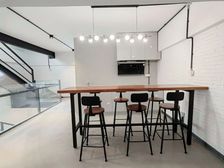 广渠路百子湾独栋丨独立门头精装带家具丨带带车位丨大气前台