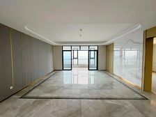 明园龙玺 装修豪华保养好 满二 次新房 带车位