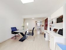 御花园,6层电梯洋房,精装两室,诚意出售