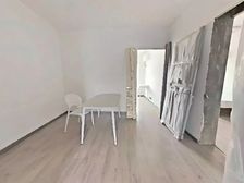 房东出国诚意出售,精装双南两房,医院在旁,繁华地段彰显品味!