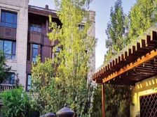 西南五环别墅榜首:实得380㎡水岸叠墅,200㎡+超大院!