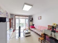 新江湾城时代花园 飞机带翅膀的户型 三个房间都带落地飘窗