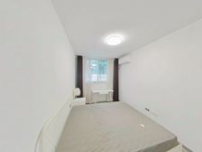 低于市场价120W!店长力荐,简漏神房!业主出国急售,价可谈