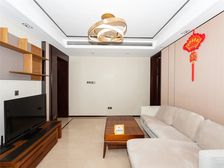 全南精装两房+带60平大花园+养花种草养宠物+带个B1储藏室