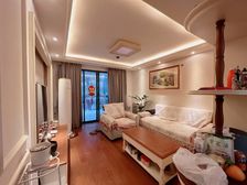 新上2房,送40平超大花园,南北板式通厅 近地铁 出行便利