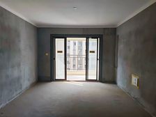 西客站旁 南北通透4房 小高层得房率高 师大附中附小书包房