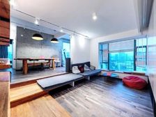 南外高新高层精装大两房,超大阳台!布局科合理,看花园安静