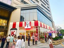 松江大學城,商场出入口!独立产证,年租58万,带租急售