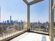 4室2厅棕榈泉国际公寓