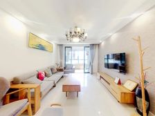 龙湖天街精装三房,采光无影响,楼下商场,配套齐全