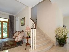 老业主置换急售,占地1057.5平,精装修保养好,满五年急售