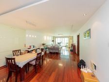 世纪城三期春荫园 3室2厅2卫 客厅带阳台 小区安静位置