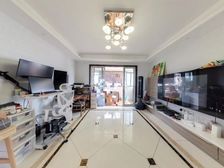 精装自住,全天采光,拎包入住,配套齐全