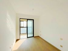 中海上东区高楼层 未住过人四房 前排视野好,有车位看房随时