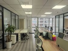 国雅大厦|137平314工位|办公室敞亮可以注册紧邻地铁