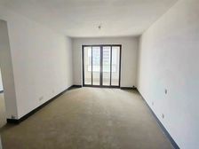 房!翡翠公馆109平 95万 房东诚心出售 看房方便