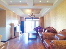 云峰天梭派 三房两卫户型 住家装修视野 85万急售