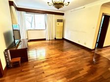 房东买好急售 00年 两梯四户 板式南北通三房 送产权车位