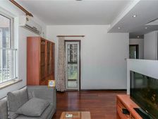 09年电梯商品中层丨好赞好房丨精装修全送丨带车位丨价格可谈