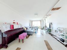 房.天.下中介fei双方共①点 昆一片中楼层 金角三室满5年