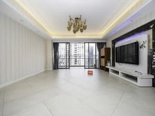 低成交价出 换房急卖空间大 业主不让挂低 电话问底 随时看房