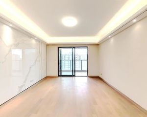 中海翠湖溪岸 楼层好房子新 地段好 交通便利 出行方便