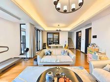 新,降价急售,位置安静,豪华装修,领包入住,视野开阔