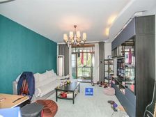 老业主置换)急出)川中南校!自住精装!中间楼层!满五!