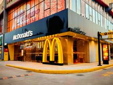 东直门大把角丶年租金60万丶麦当劳租7年丶个人能买丶商铺出售