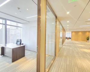 70年 富海大厦538平 个人 随时看房丨邻交通學院国际