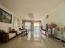 五环里 4号线西红门九龙家园 一梯一户 1/3层 带42平花